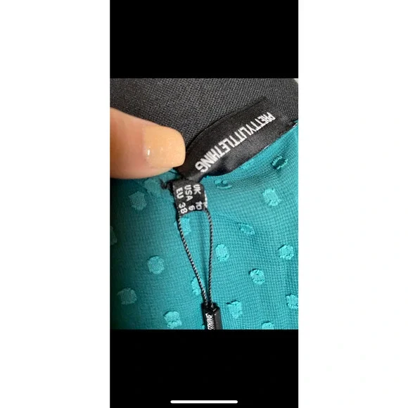 Pretty Little Things Womens‎ NWT Dress Size 6 - Picture 5 of 8